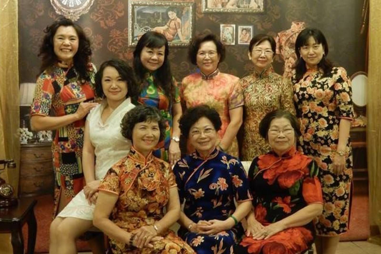 旗韻風華-貴燭女紅妝