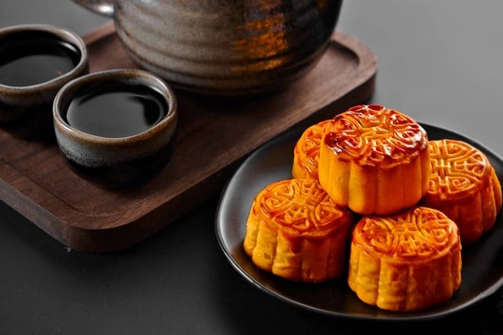 Happy Mid-Autumn Festival (中秋節快樂)